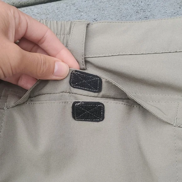 Baleaf Elastic Waist Cargo Shorts - Picture 6 of 8